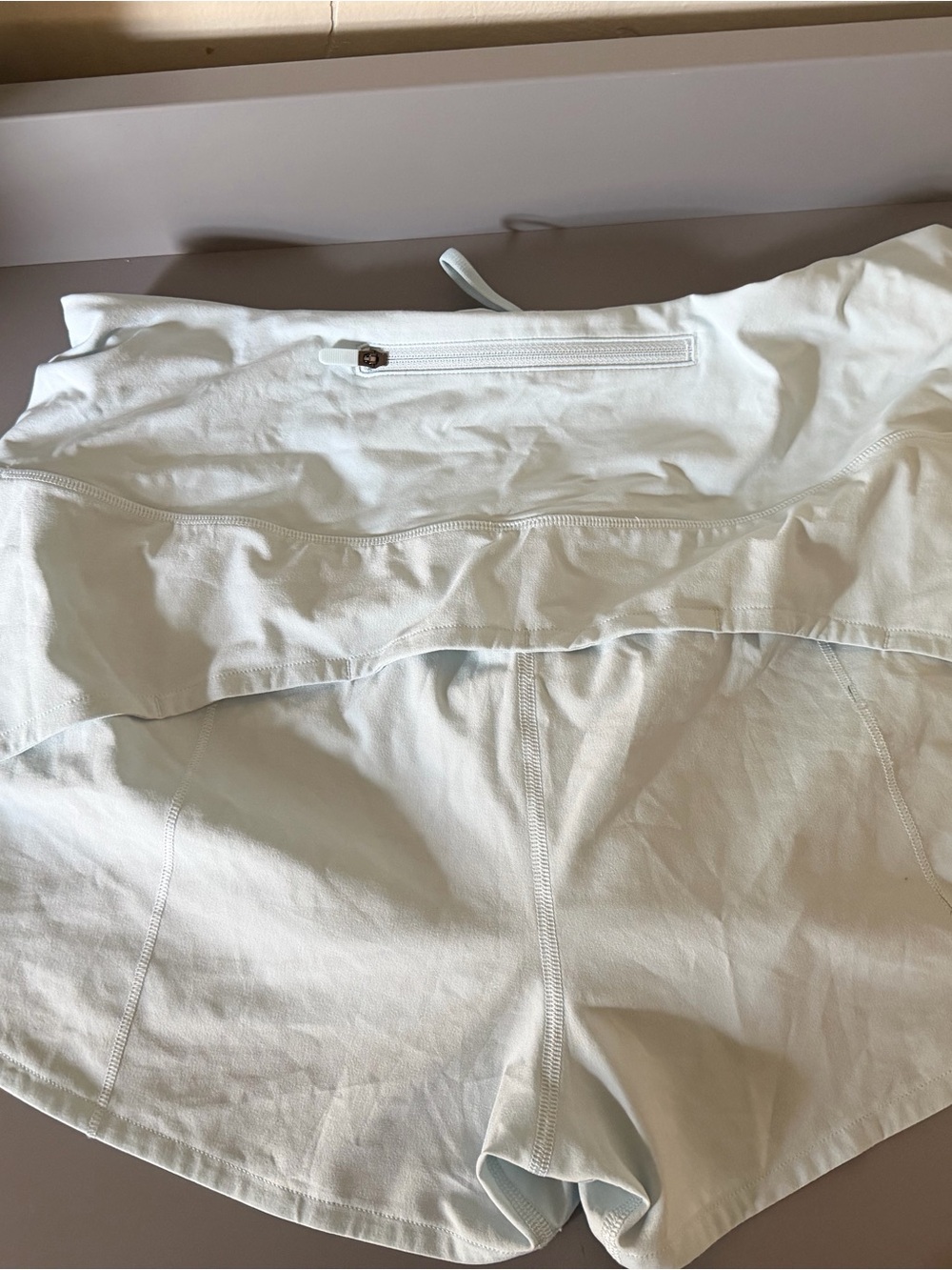 Lululemon High Rise Speed Up Shorts 2.5”